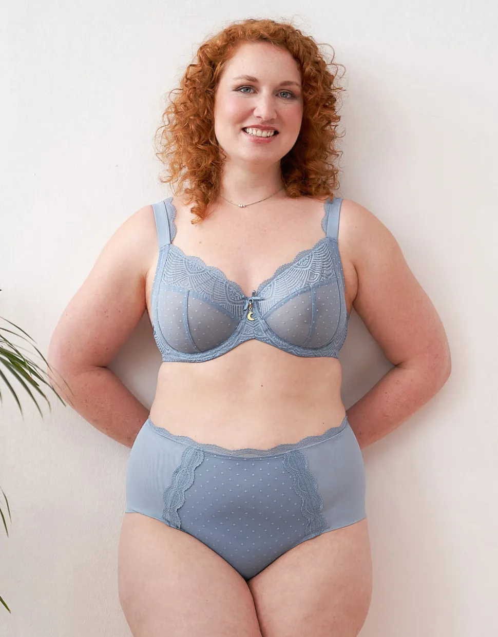 BH Clara Lace bluegrey