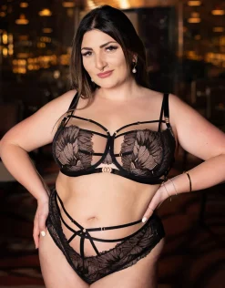 BH FemFatale black + Augenbinde