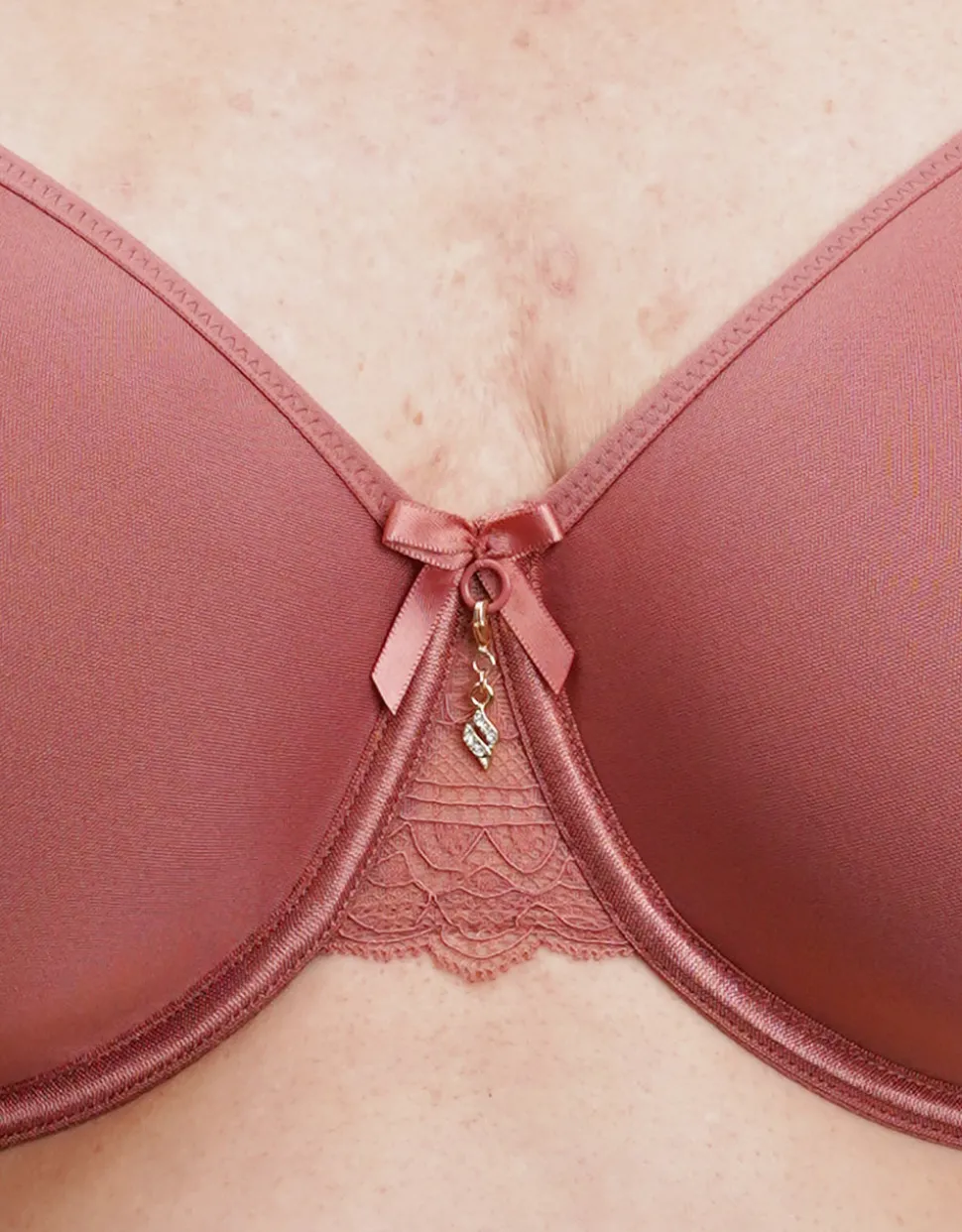 BH Lucy terra