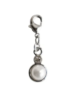 Bra Charm Diamond Pearl