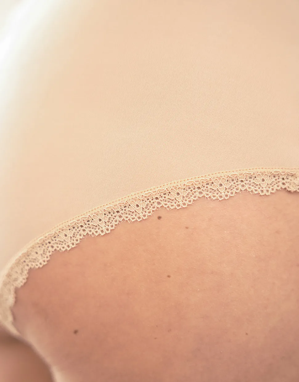 High-Panty Basic cappuccino