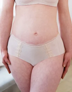 High-Panty Clara powder