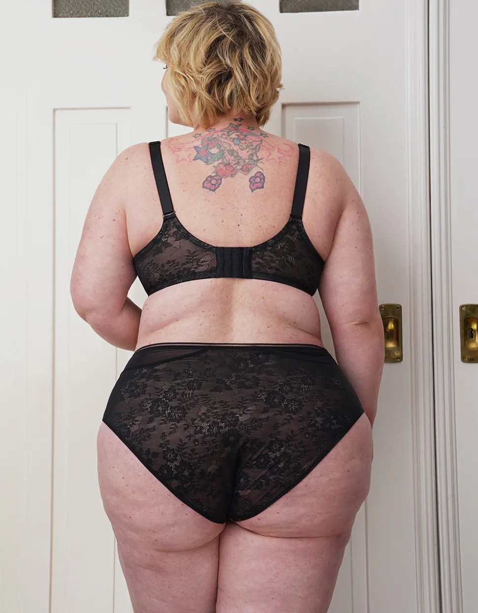 High-Panty True Lace black