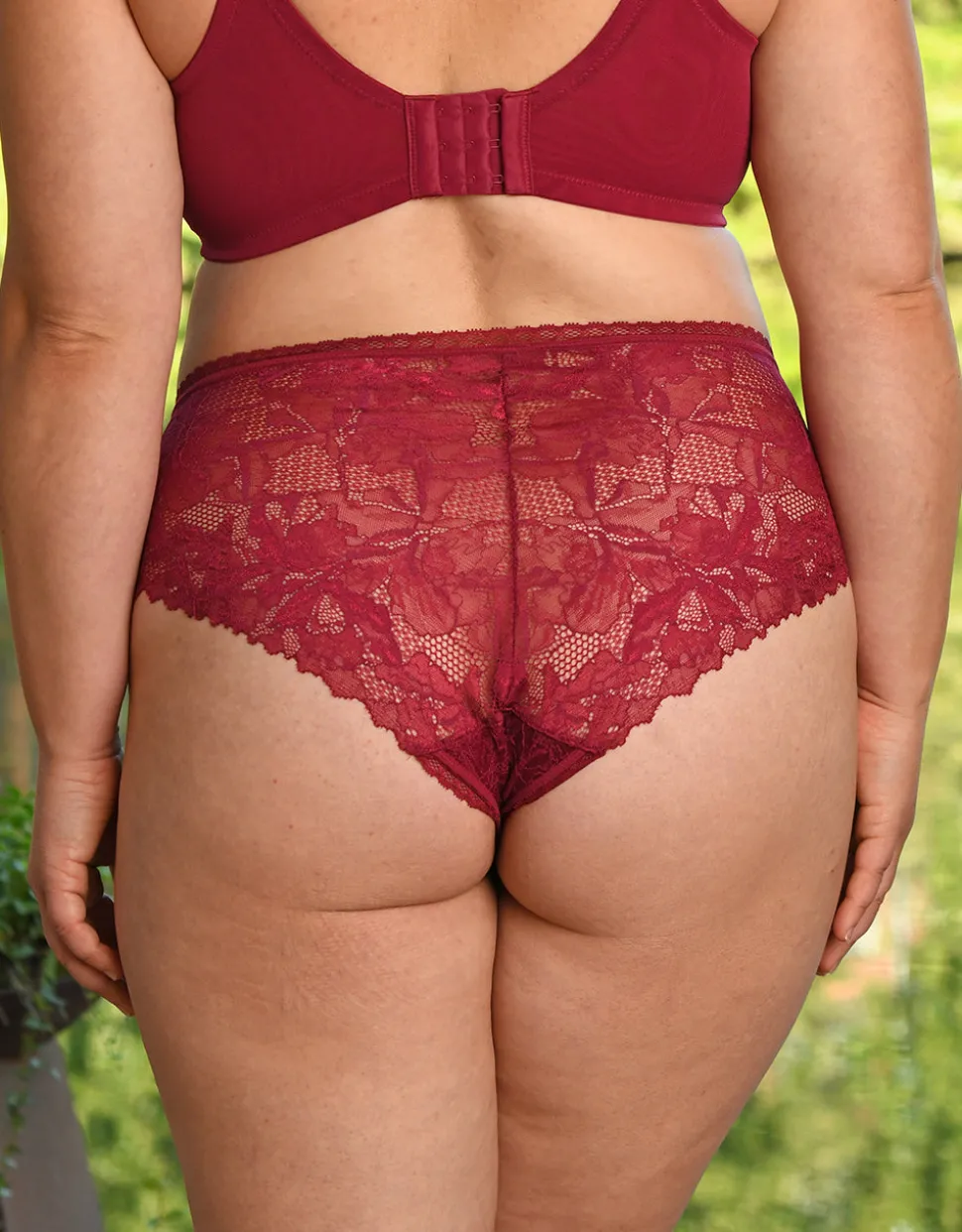 High-Panty Vienna bordeaux