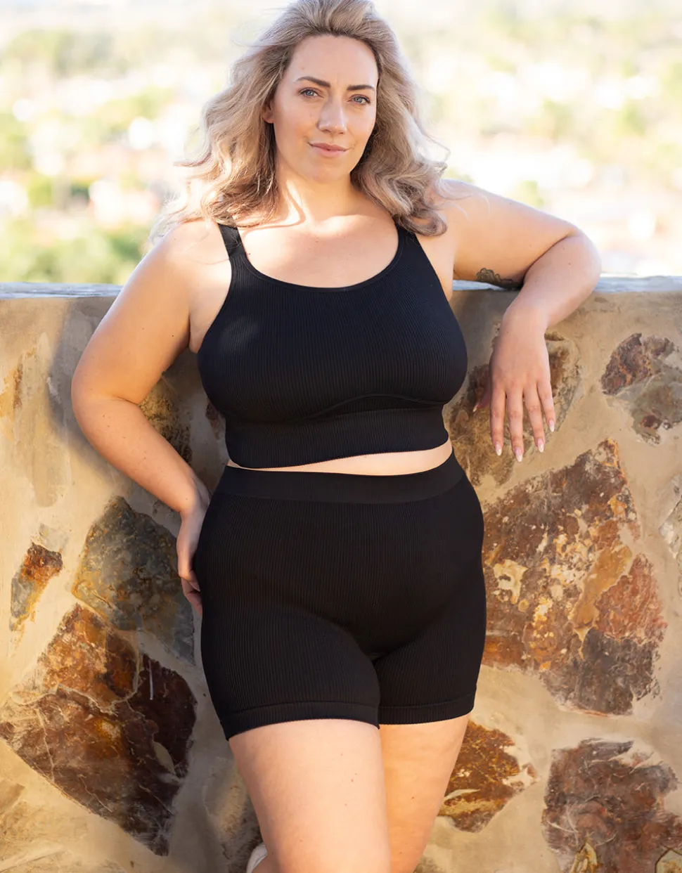 High-Waist-Shorts Freeda black