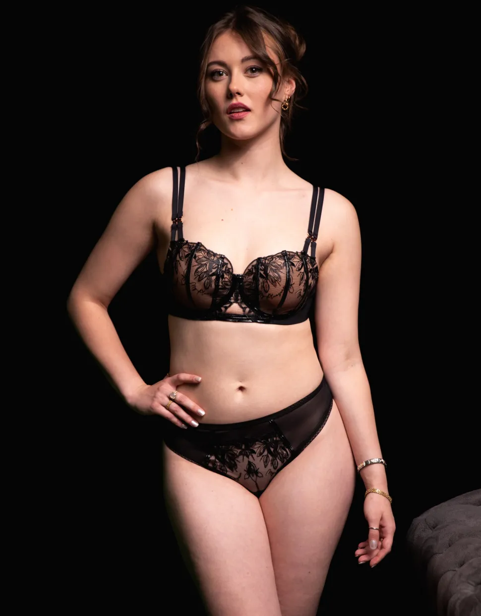 String My Pleasure black
